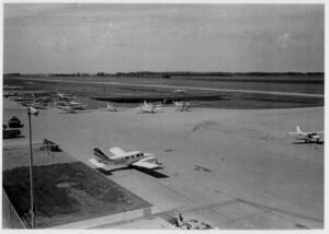 New Parallel Taxiways - 1978